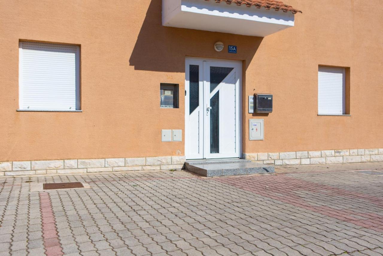 Apartman Noel Krk Town Exterior photo